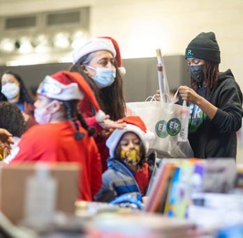 The Earth's Remedies Holiday for the West Side community event 